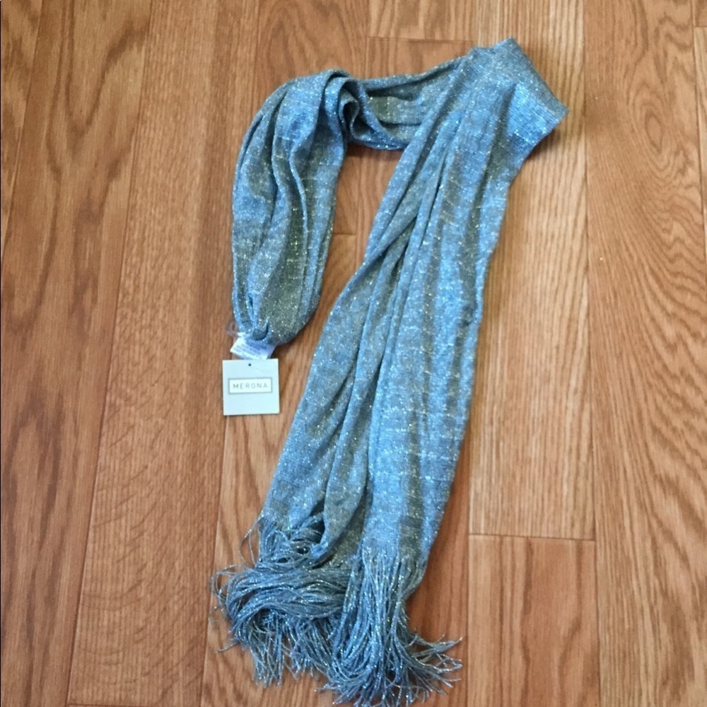 Merona silver/grey scarf with fringe ends NWT